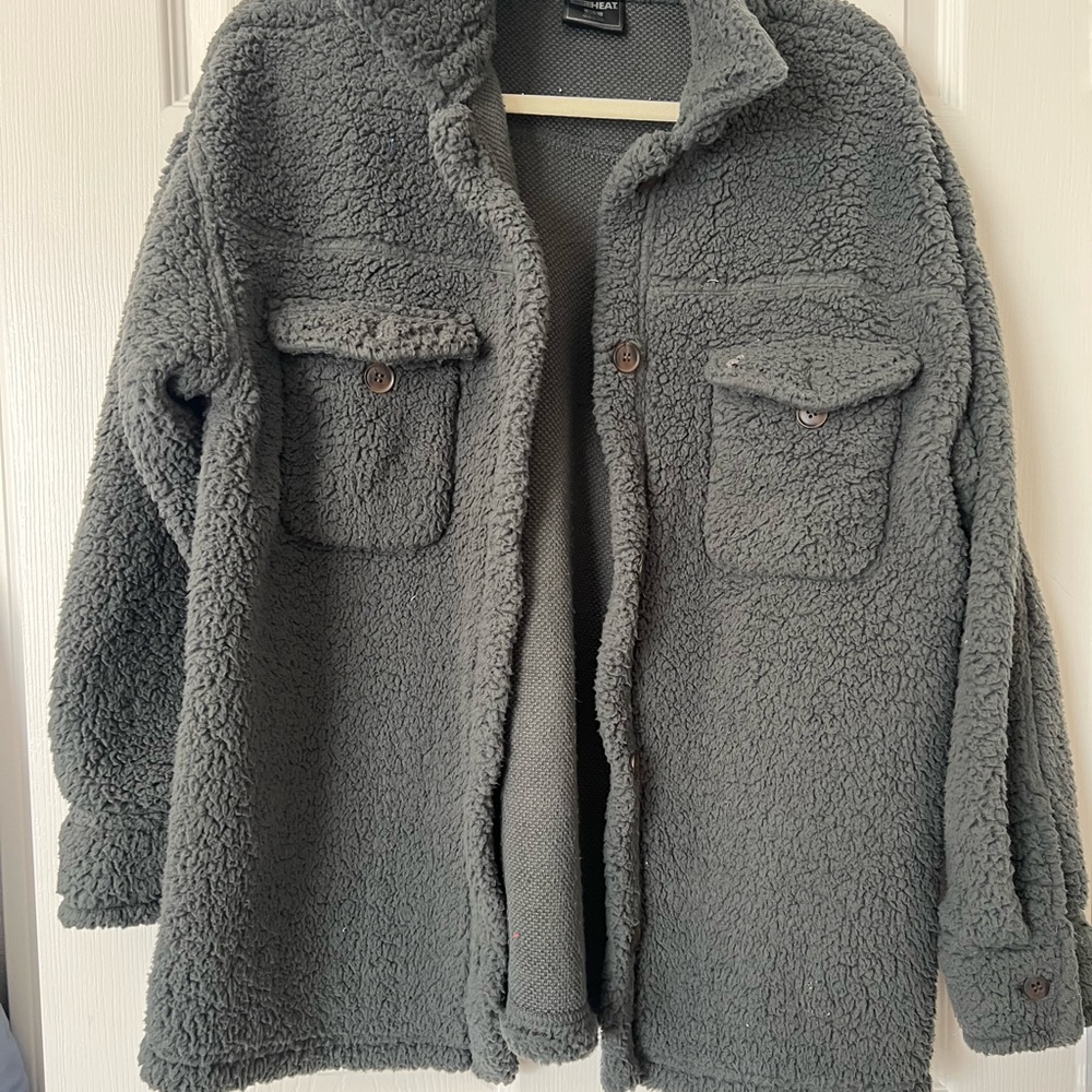 M/L 32 degrees Cozy Gray Sherpa Jacket